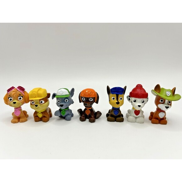 Paw Patrol Mini Figures Lot of 7 Mini Cake Toppers Tracker Rocky Zuma Skye Chase - Picture 8 of 8
